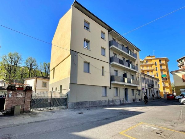 appartamento in vendita a Voghera