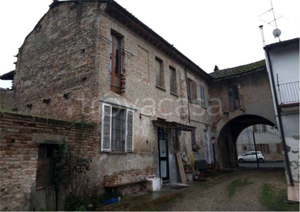 appartamento in vendita a Voghera