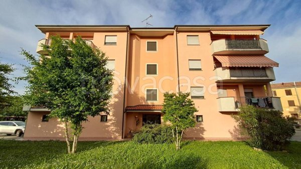 appartamento in vendita a Voghera