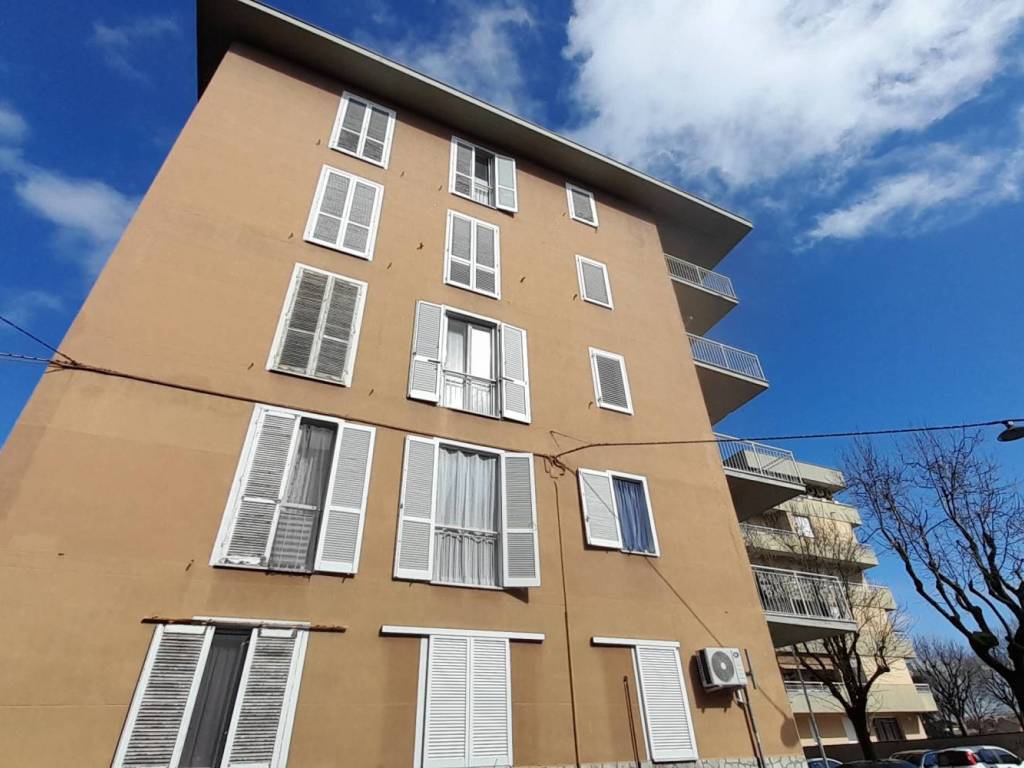 appartamento in vendita a Voghera