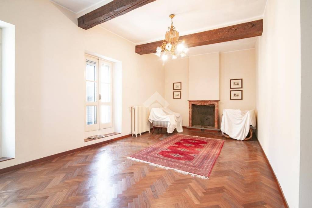 appartamento in vendita a Voghera