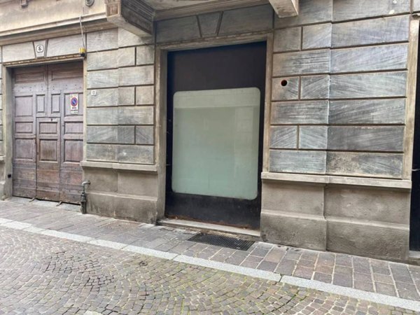 ufficio in vendita a Voghera