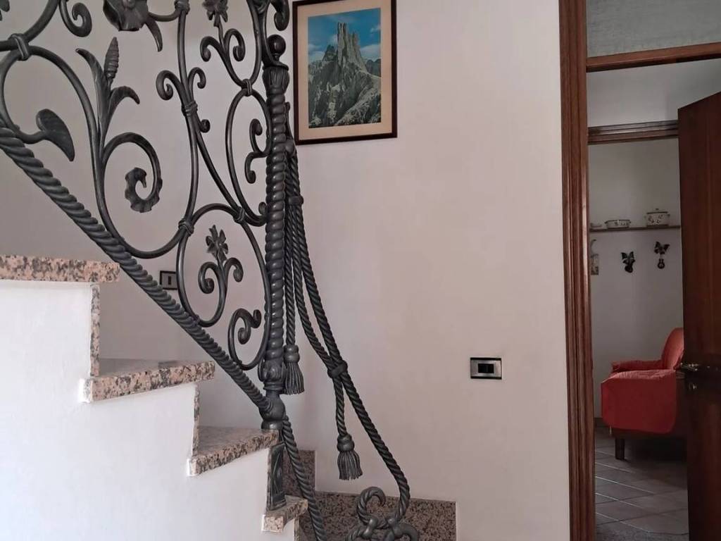 appartamento in vendita a Voghera in zona Campoferro