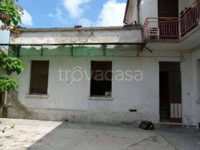 appartamento in vendita a Voghera