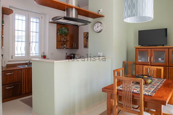 casa indipendente in vendita a Voghera
