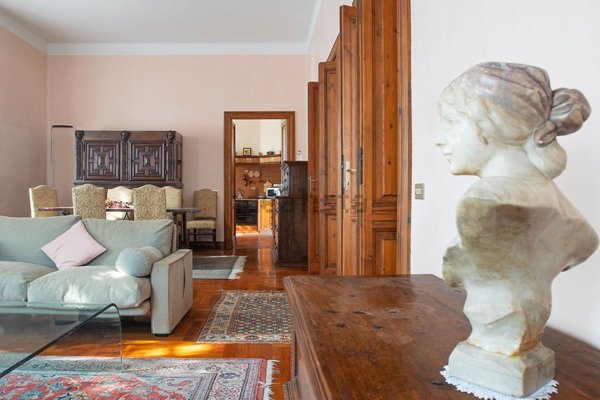 casa indipendente in vendita a Voghera