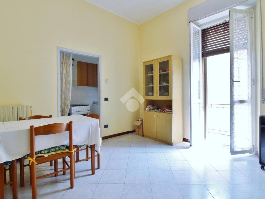 appartamento in vendita a Voghera in zona Campoferro