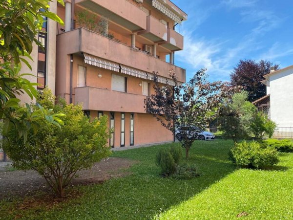 appartamento in vendita a Voghera