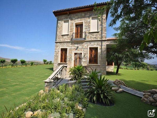 casa indipendente in vendita a Voghera