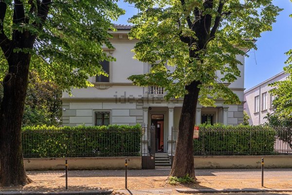 casa indipendente in vendita a Voghera