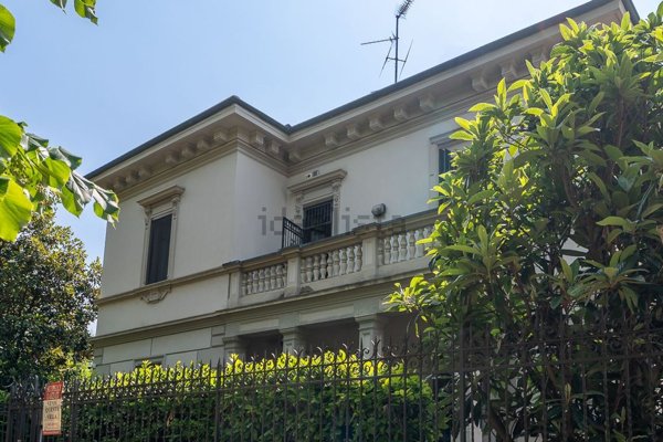 casa indipendente in vendita a Voghera