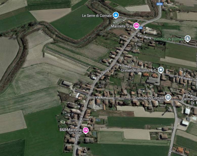 casa indipendente in vendita a Voghera