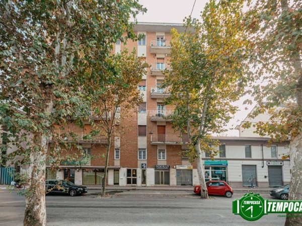 appartamento in vendita a Voghera in zona Medassino