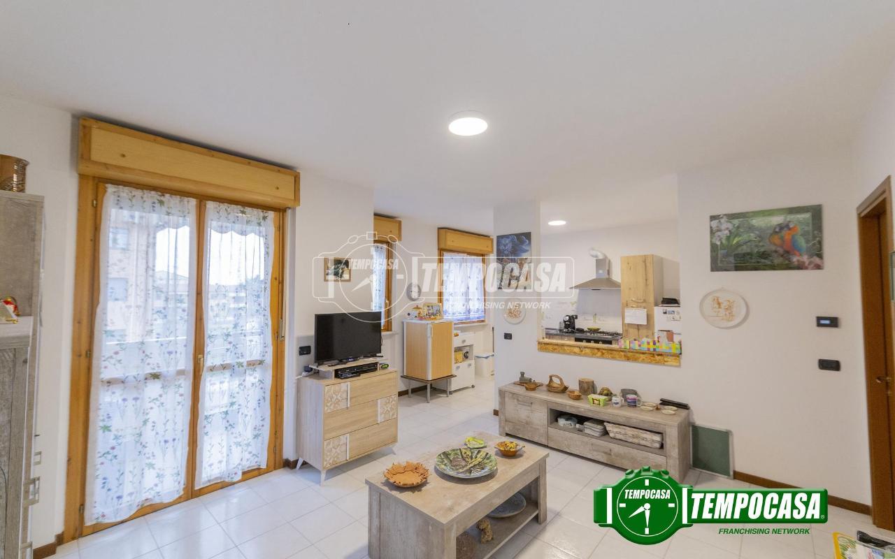 appartamento in vendita a Voghera