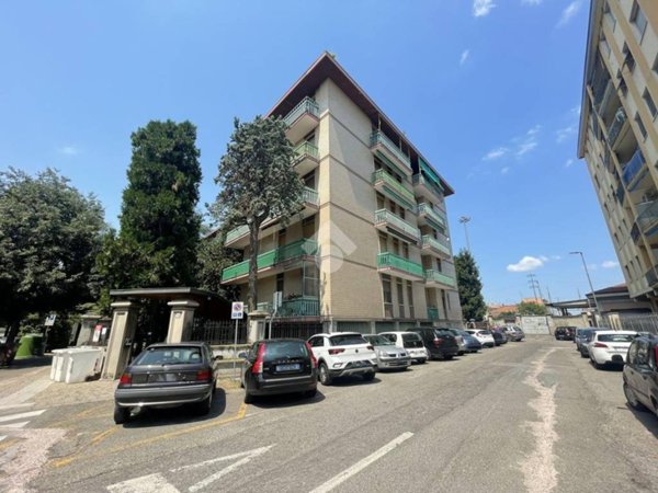 appartamento in vendita a Voghera in zona Campoferro