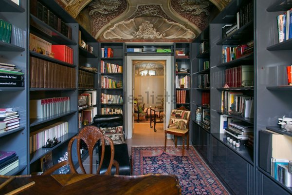 casa indipendente in vendita a Voghera