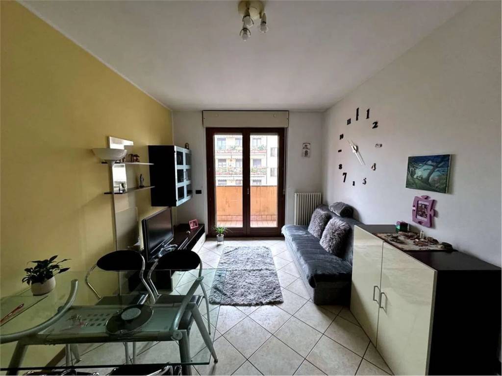 appartamento in vendita a Voghera
