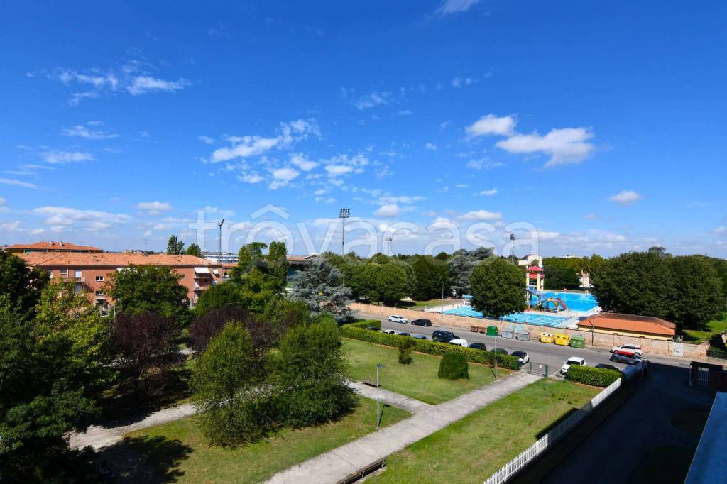 appartamento in vendita a Voghera
