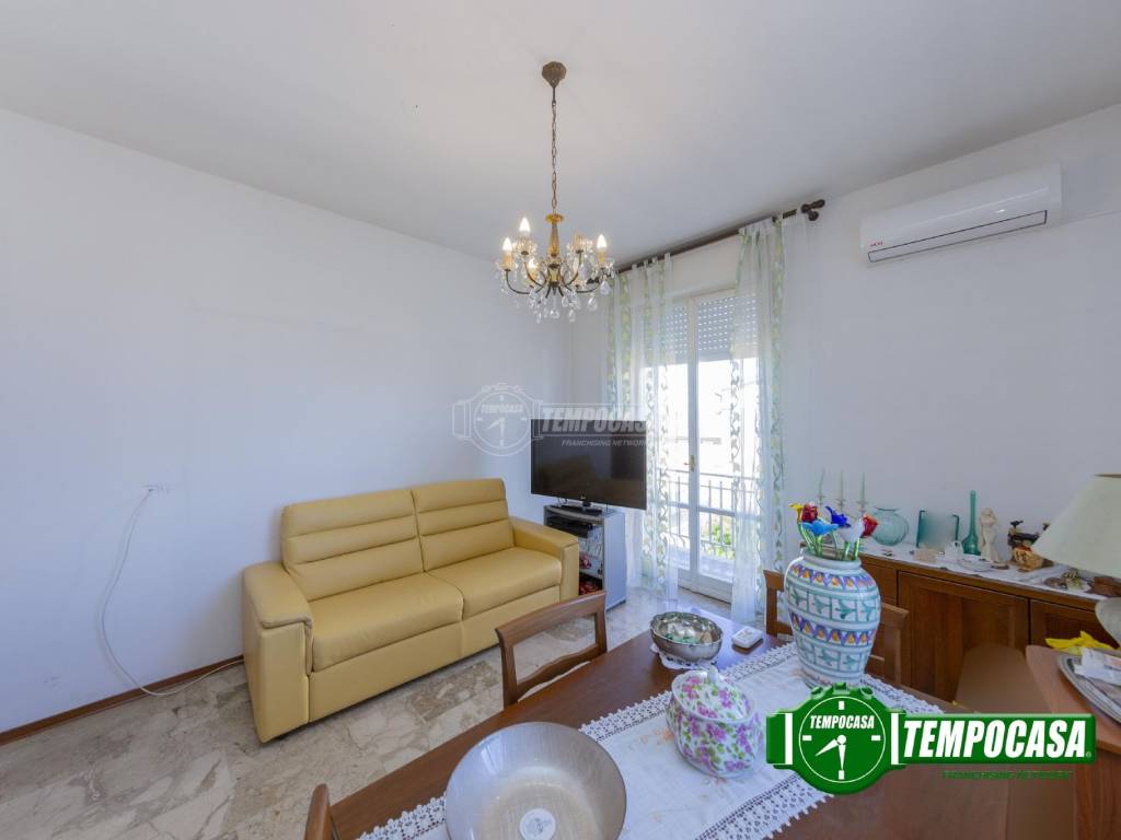 appartamento in vendita a Voghera