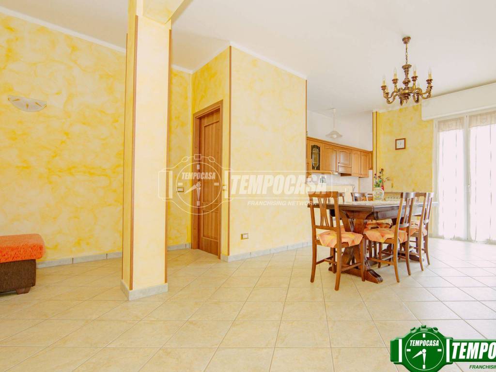 appartamento in vendita a Voghera