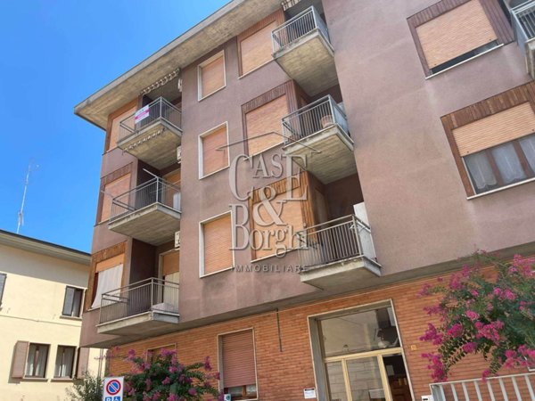 appartamento in vendita a Voghera