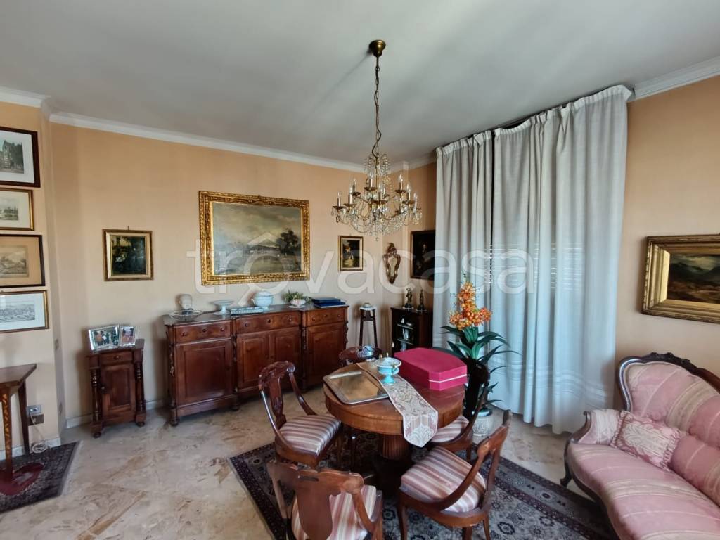 appartamento in vendita a Voghera