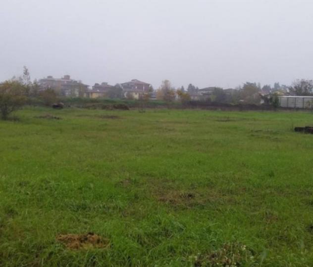 terreno edificabile in vendita a Voghera