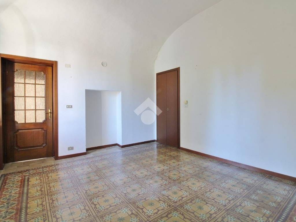 appartamento in vendita a Voghera in zona Campoferro