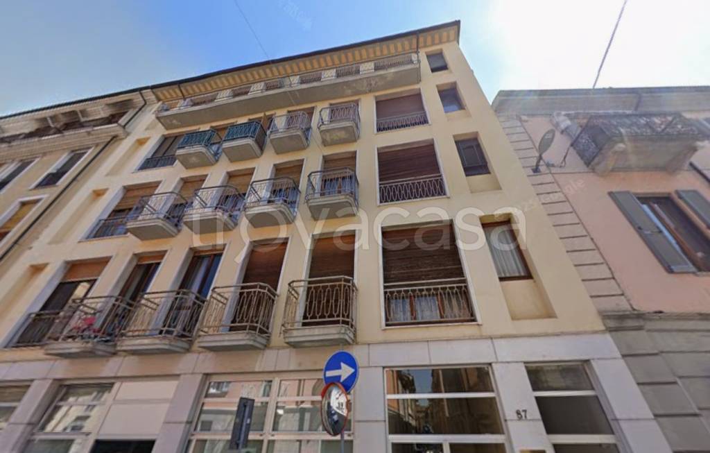 appartamento in vendita a Voghera