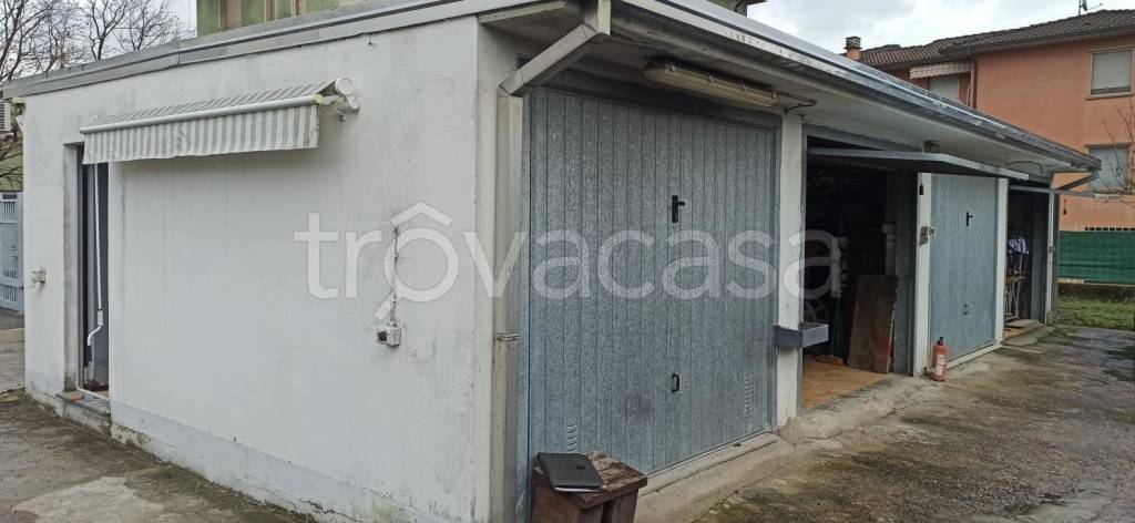 appartamento in vendita a Voghera