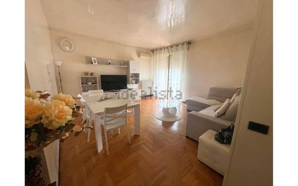 appartamento in vendita a Voghera