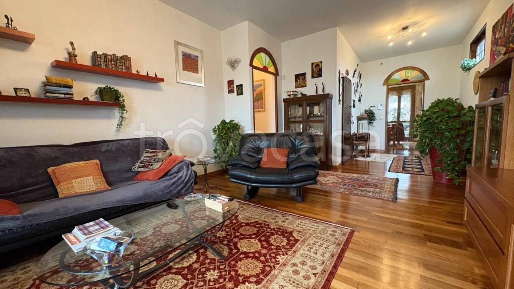 appartamento in vendita a Voghera