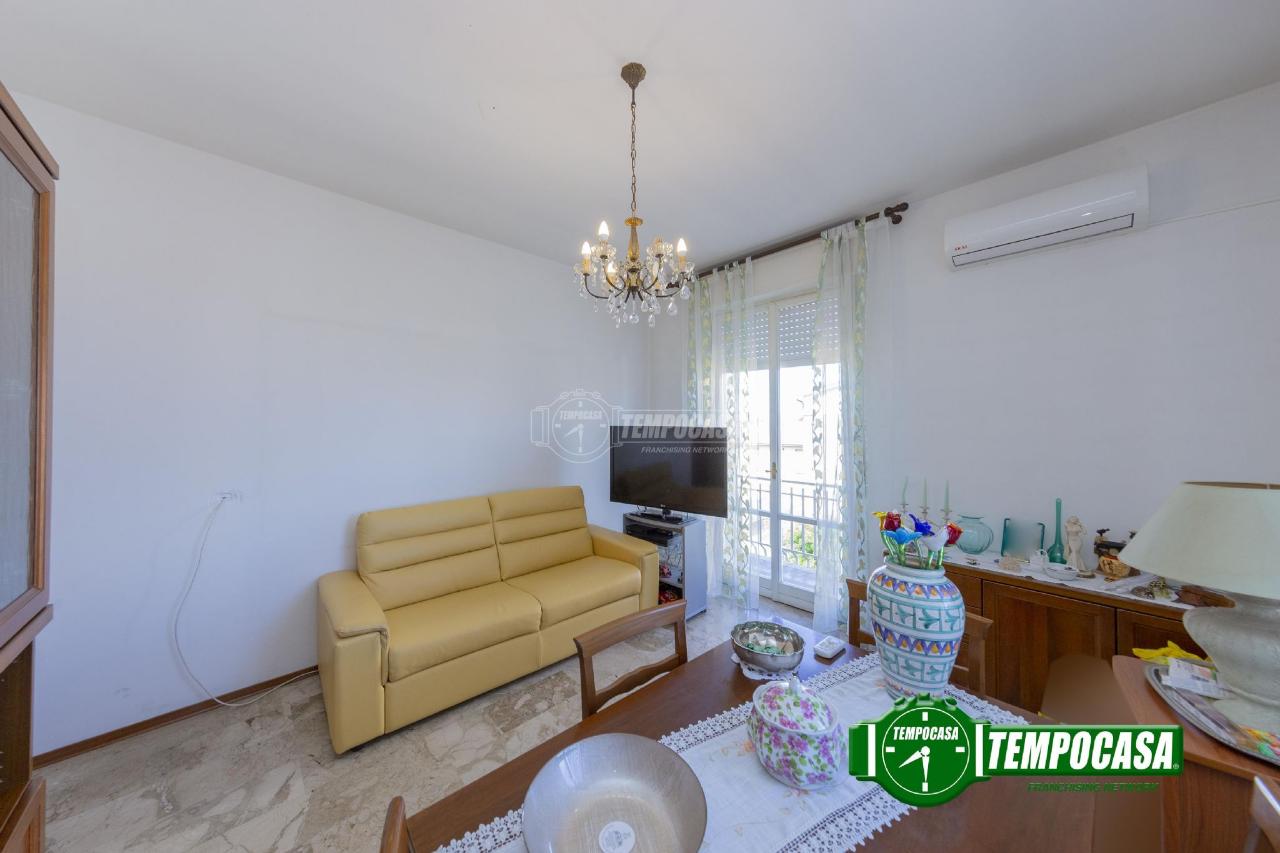 appartamento in vendita a Voghera