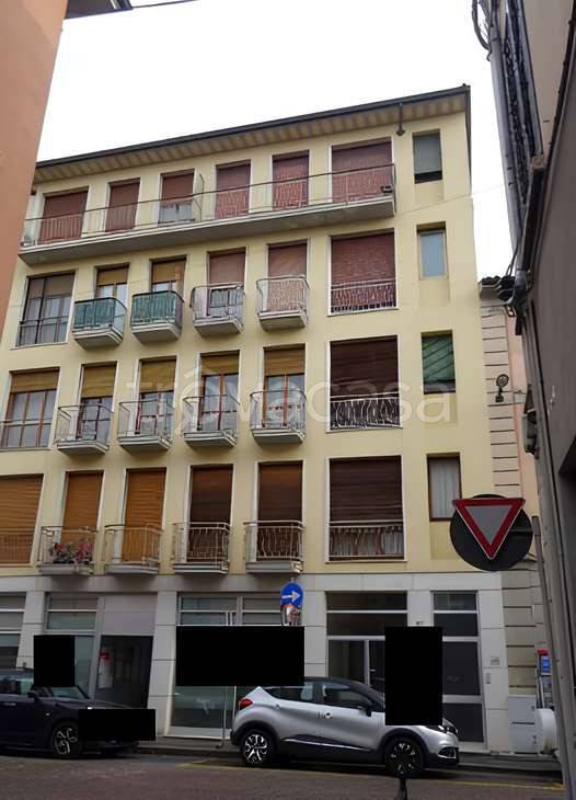 appartamento in vendita a Voghera