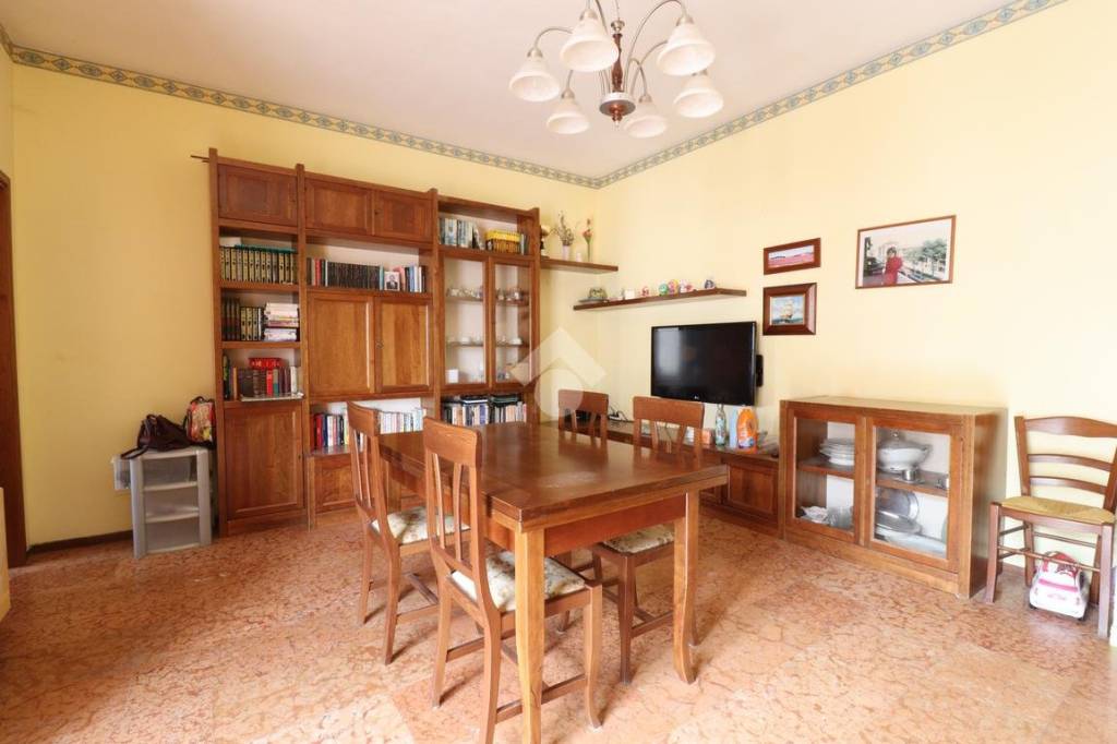 appartamento in vendita a Voghera