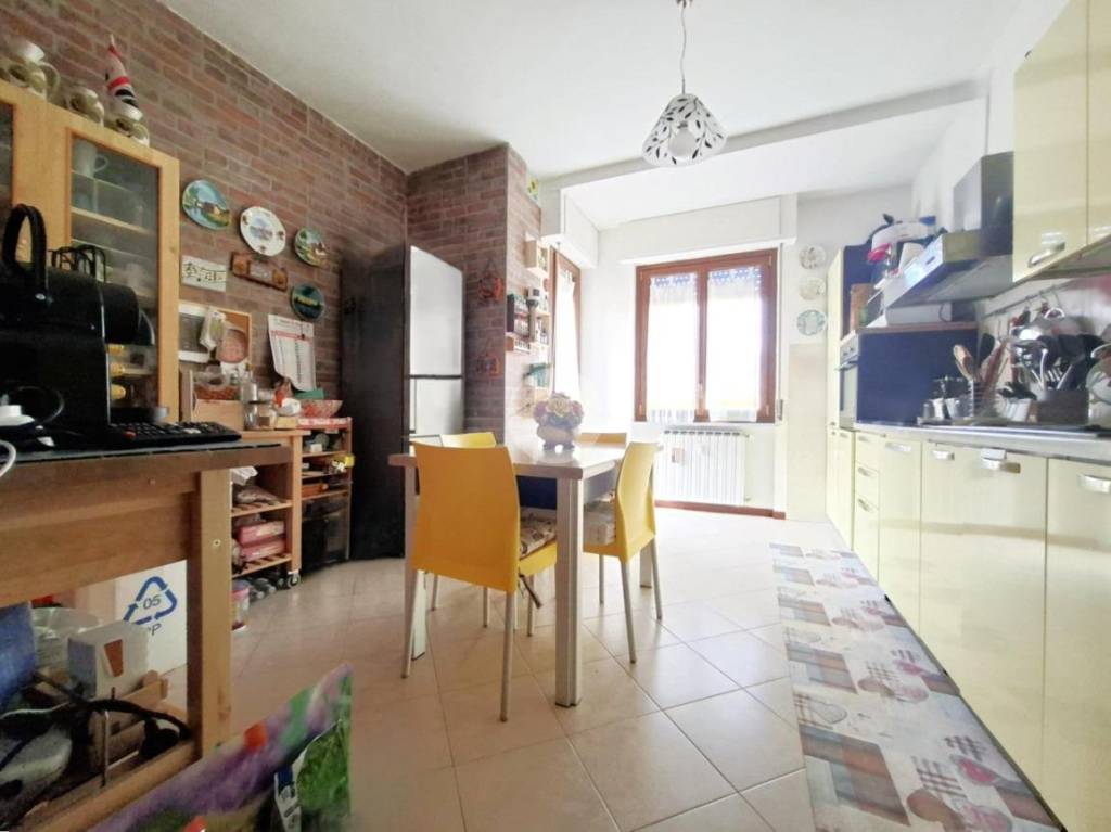 appartamento in vendita a Voghera