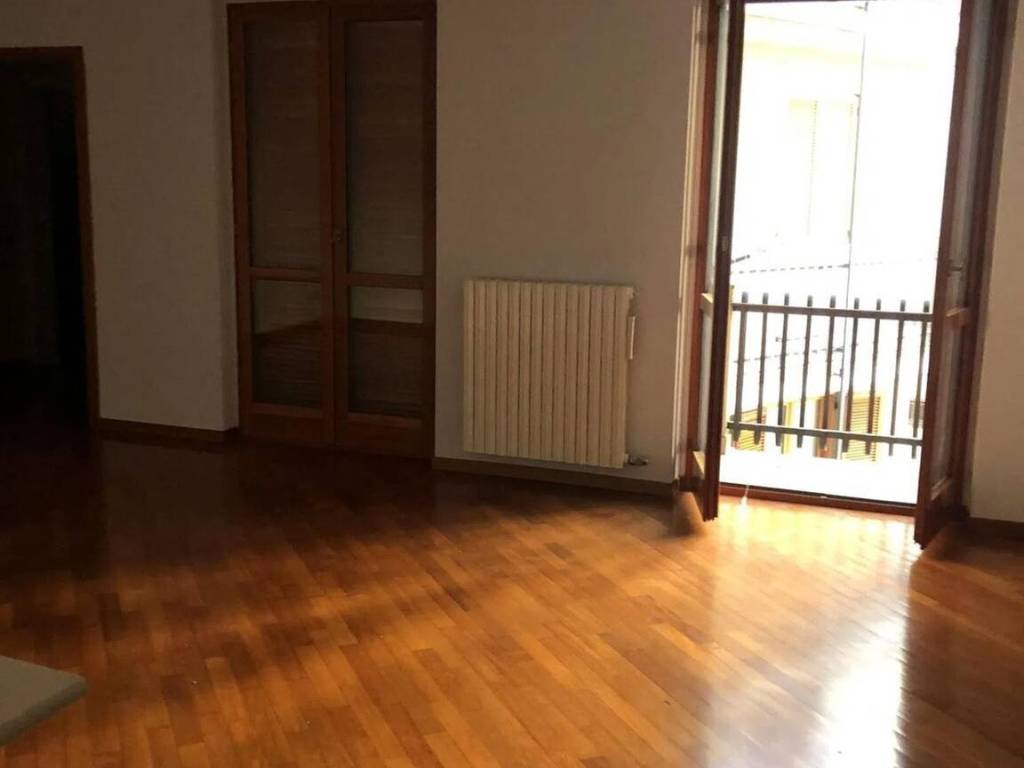 appartamento in vendita a Voghera