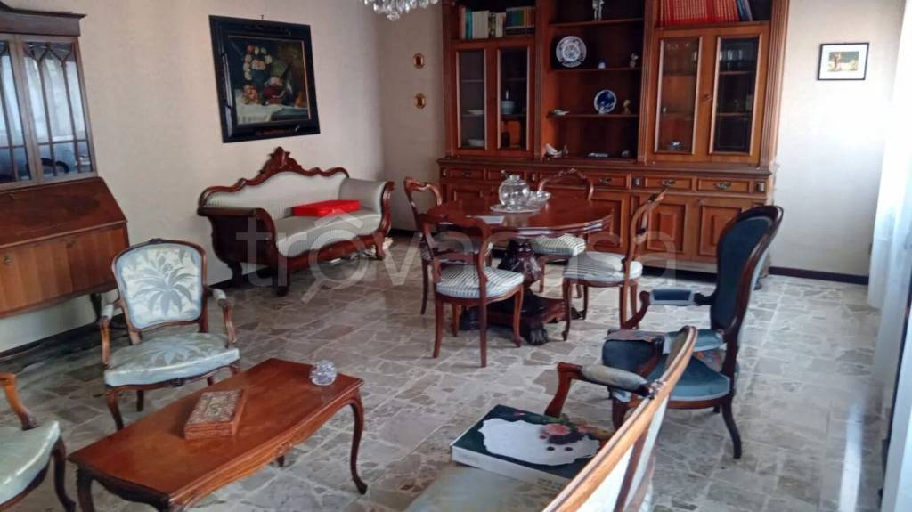 appartamento in vendita a Voghera