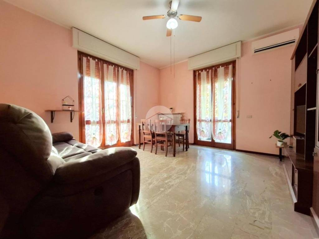 appartamento in vendita a Voghera