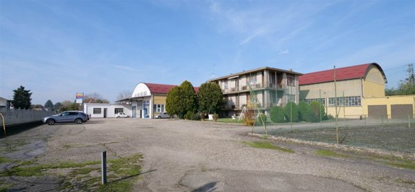 villa in vendita a Voghera