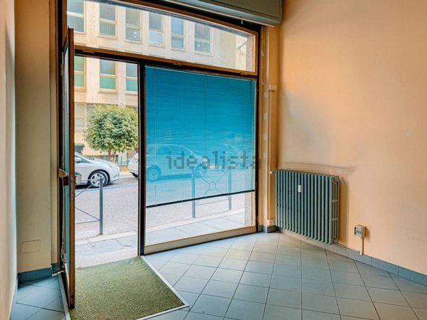 ufficio in vendita a Voghera