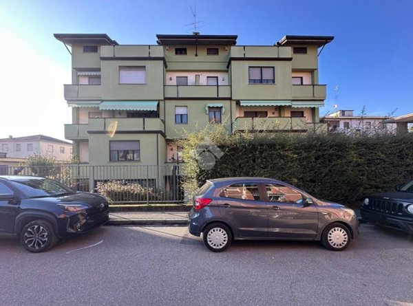 appartamento in vendita a Voghera