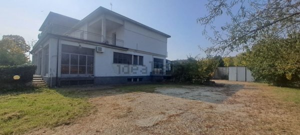 appartamento in vendita a Voghera