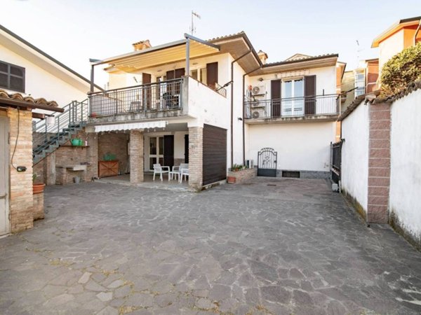 appartamento in vendita a Voghera