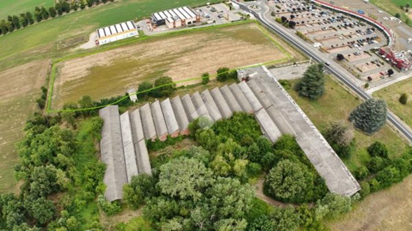terreno industriale in vendita a Voghera