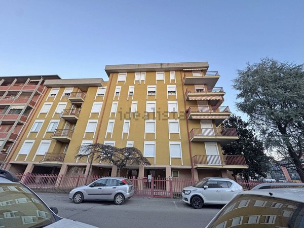 appartamento in vendita a Voghera