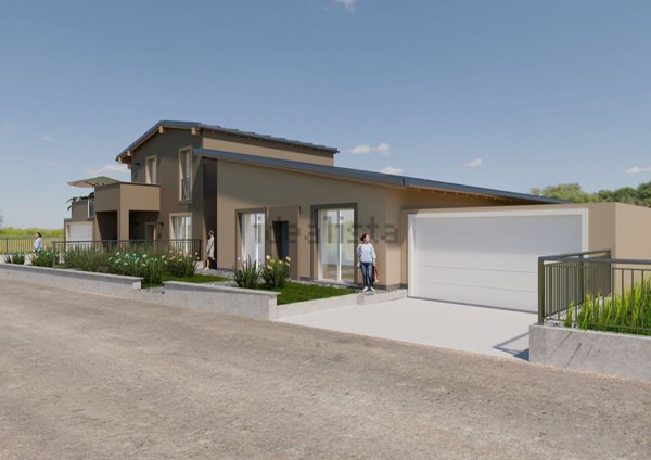 casa indipendente in vendita a Voghera