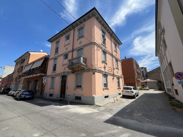 appartamento in vendita a Voghera