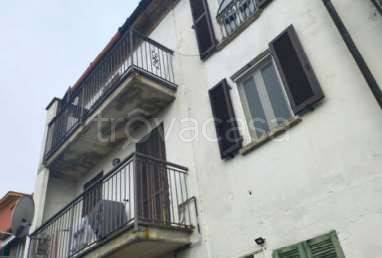 casa indipendente in vendita a Voghera