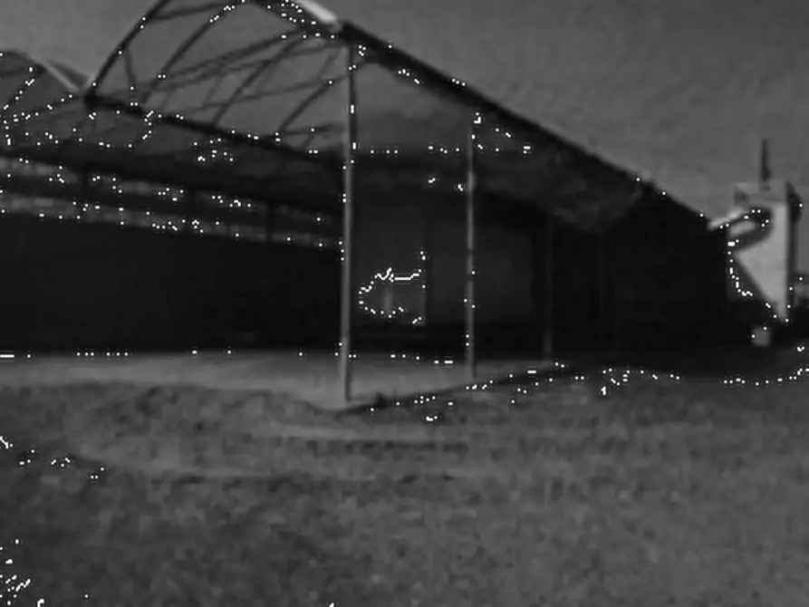 locale di sgombero in vendita a Voghera